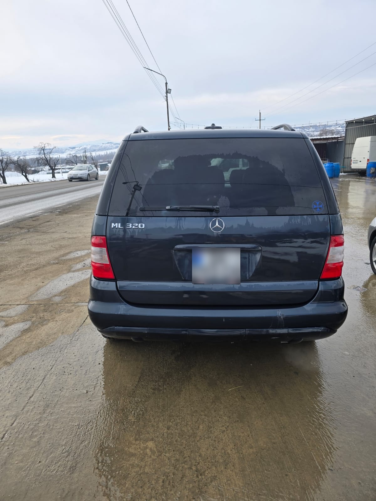 Mercedes-Benz ML 320 2002 — photo 2