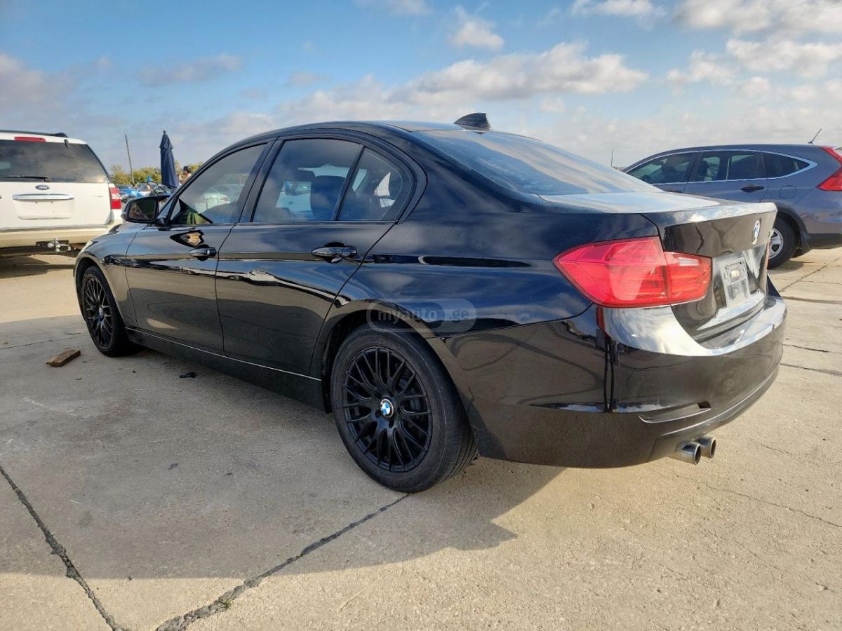 BMW 328 2015 — photo 2