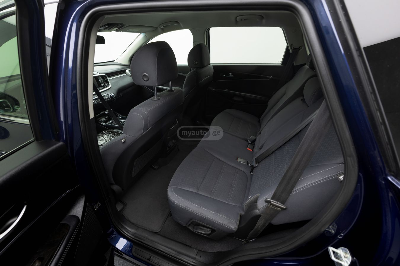 Kia Sorento 2018 — photo 2