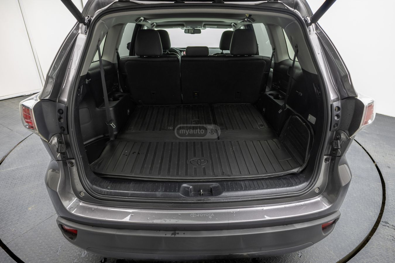 Toyota Highlander 2014 — photo 2
