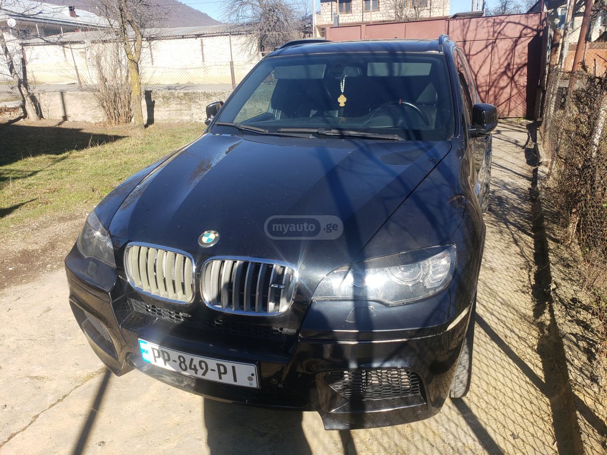 BMW X5 M
