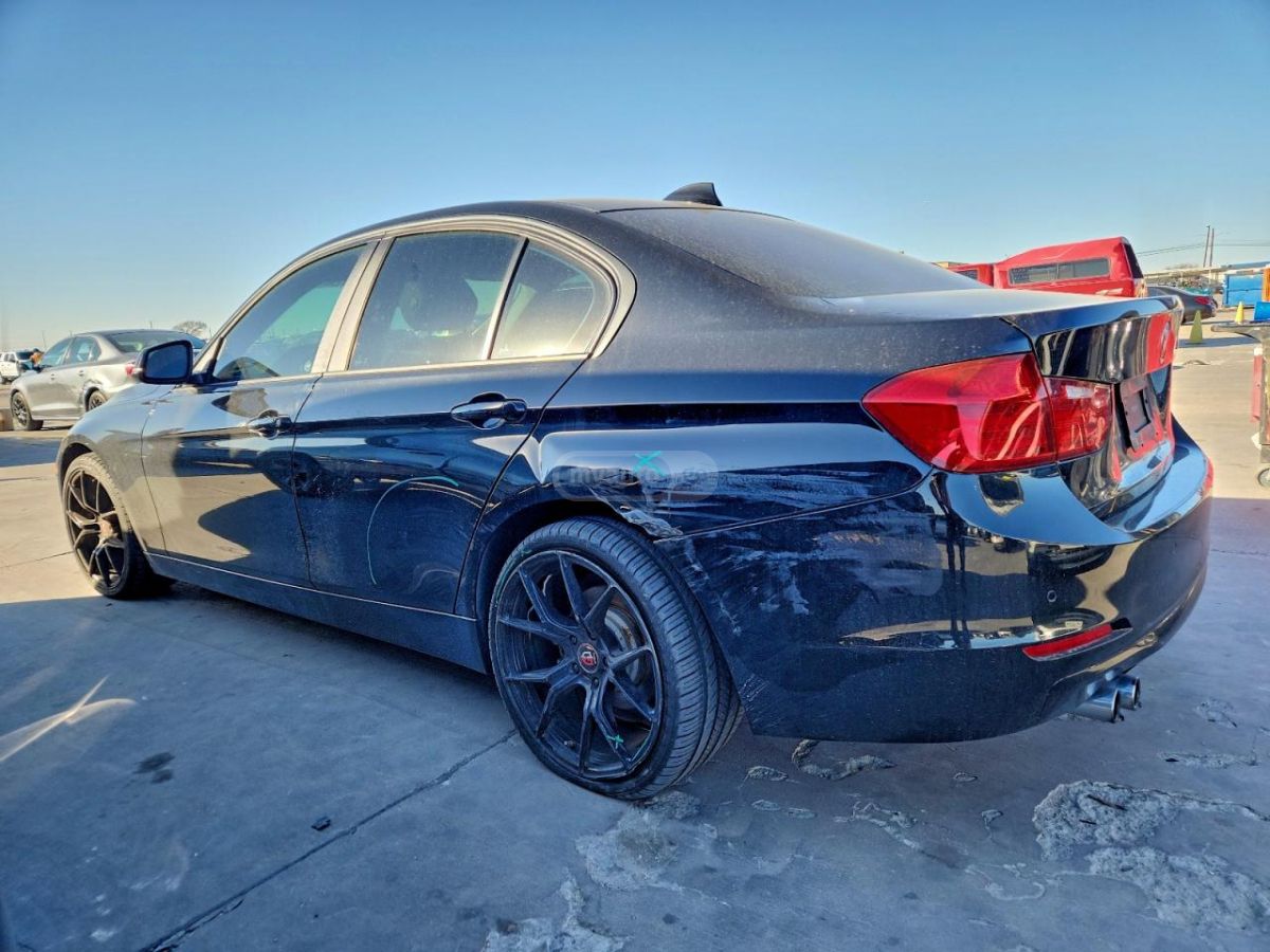 BMW 328 2015 — photo 2