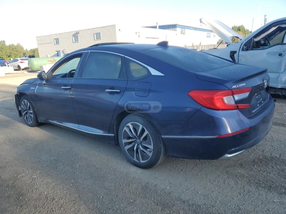 Honda Accord 2020 — photo 2