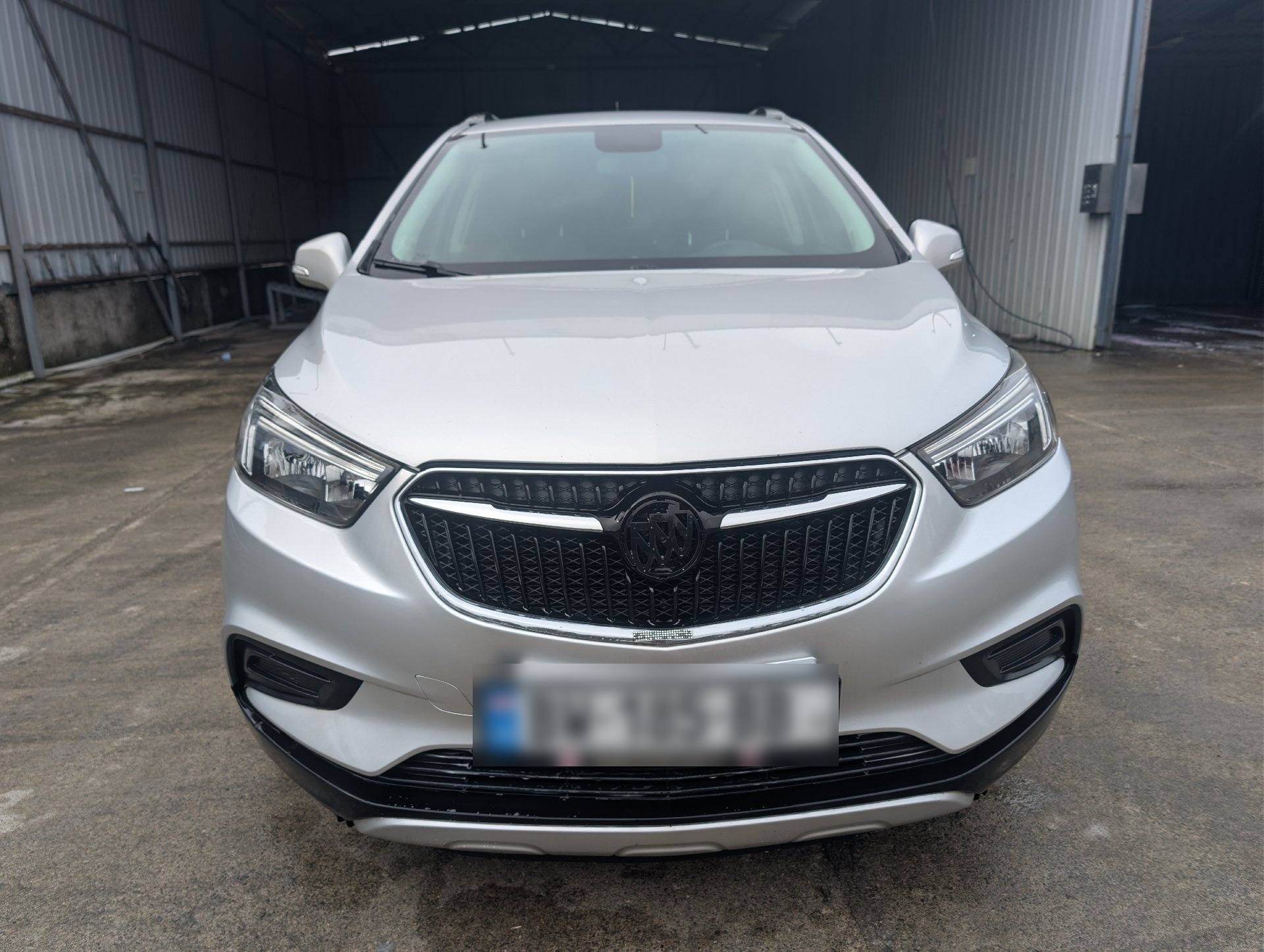 Buick Encore 2016 — photo 2