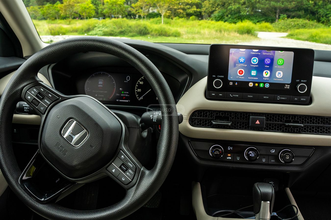 Honda HR-V 2023 — photo 2