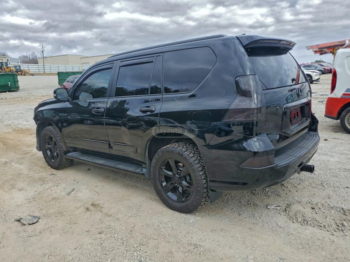 Lexus GX 460 2017 — photo 2