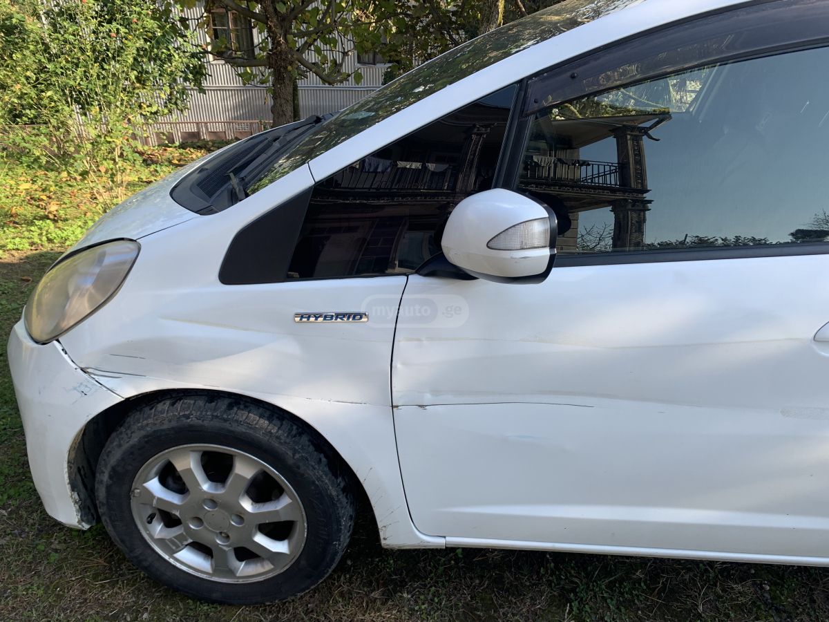 Honda Fit 2012 — photo 2