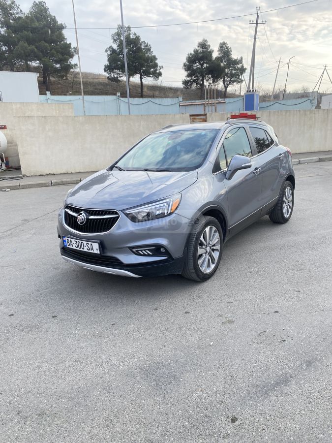 Buick Encore 2018 — photo 2