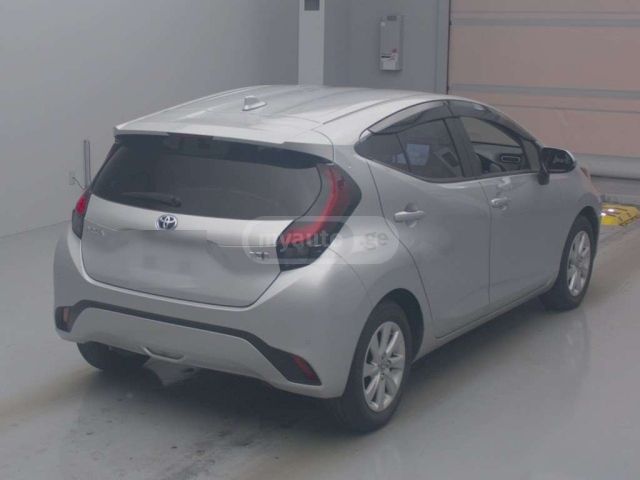 Toyota Aqua 2021 — photo 2
