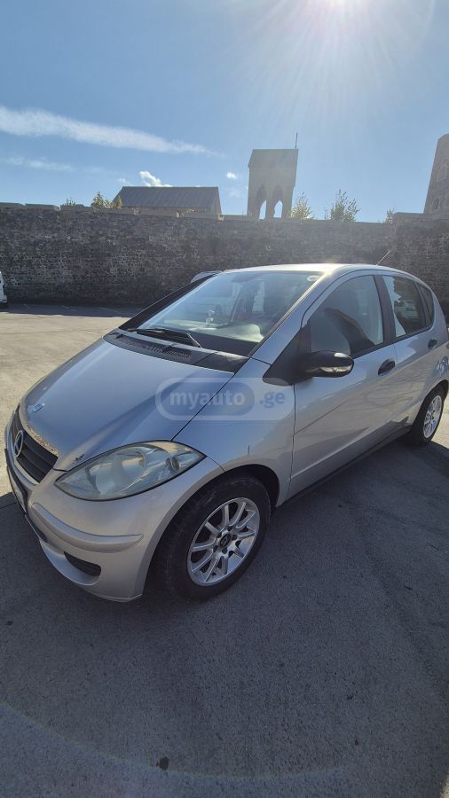 Mercedes-Benz A 170