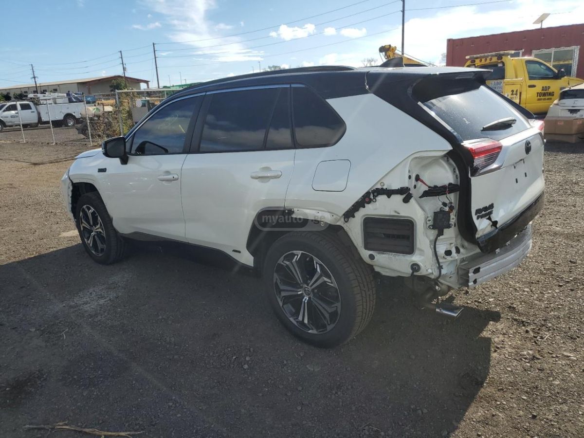 Toyota RAV4 2021 — photo 2