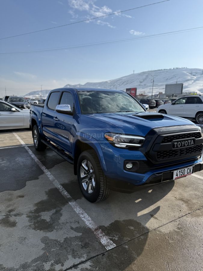 Toyota Tacoma 2016 — photo 2