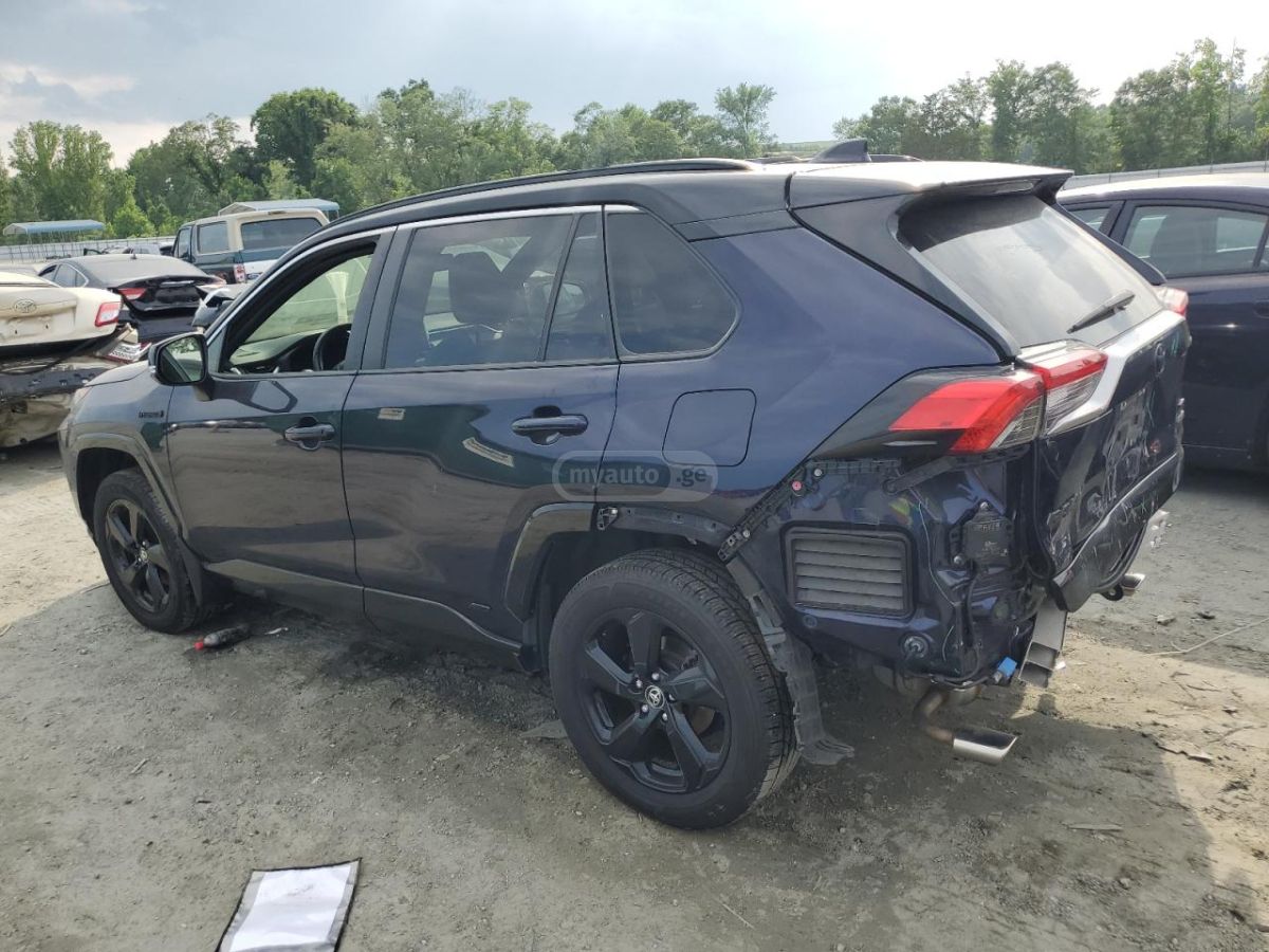 Toyota RAV4 2020 — photo 2