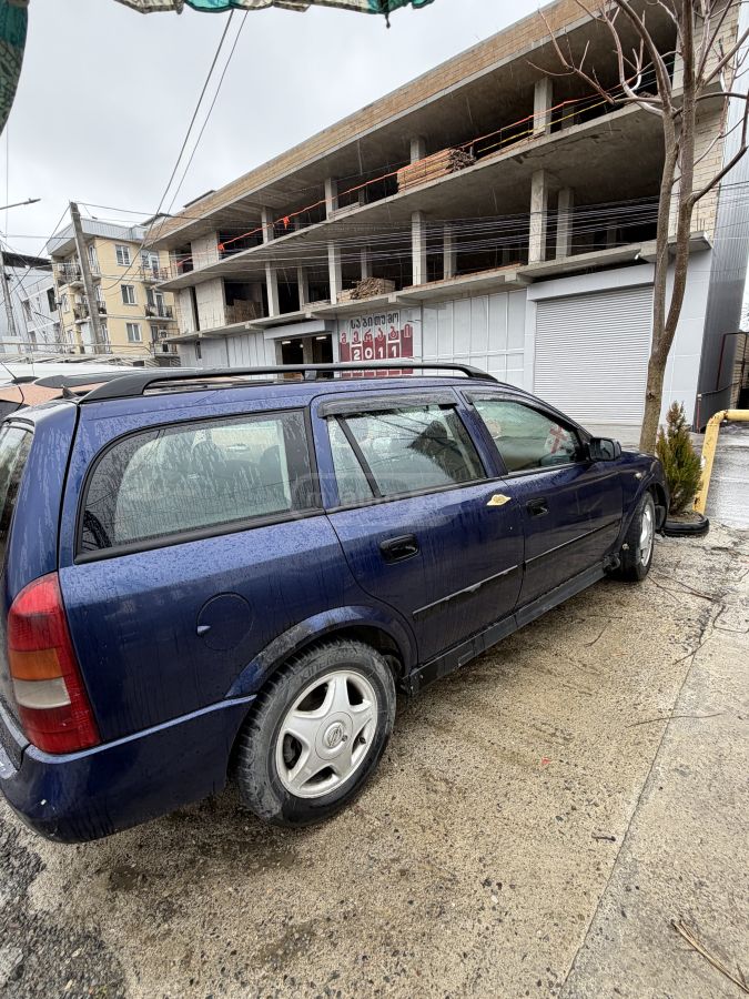Opel Astra 2000 — photo 2