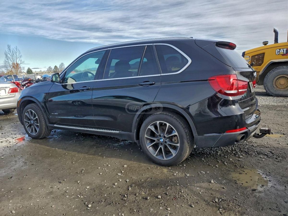 BMW X5 2015 — photo 2