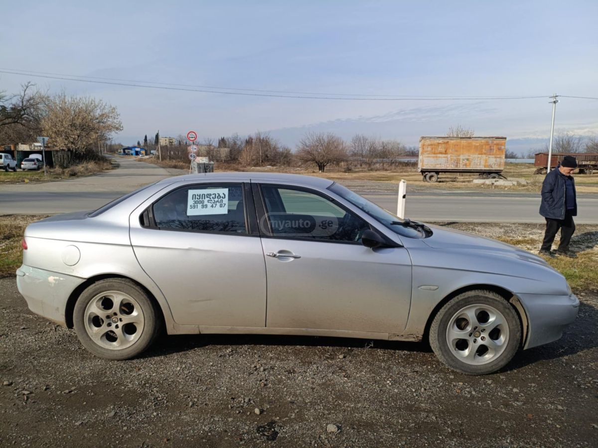 Alfa Romeo 156 2001 — photo 2
