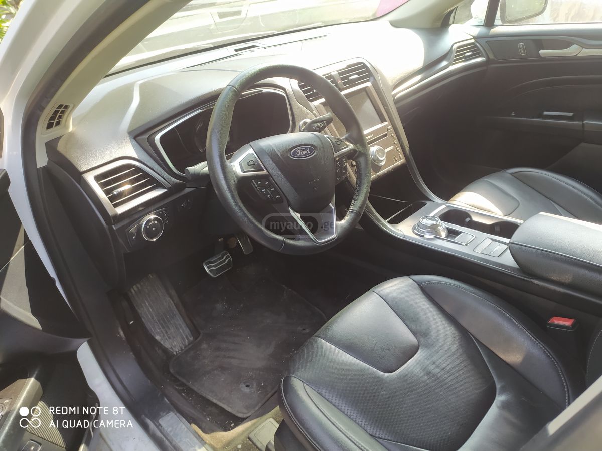 Ford Fusion 2018 — photo 2
