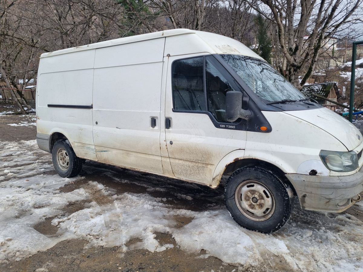 Ford Transit 2006 — photo 2