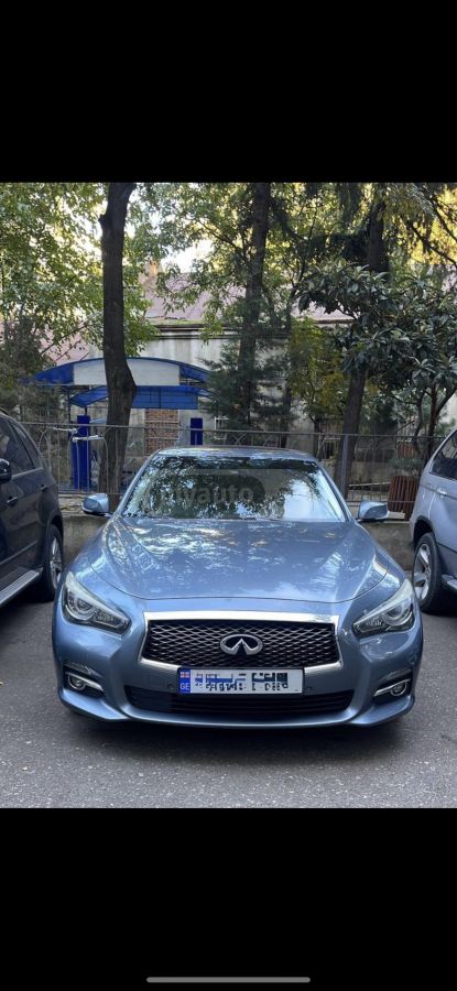 Infiniti Q 50