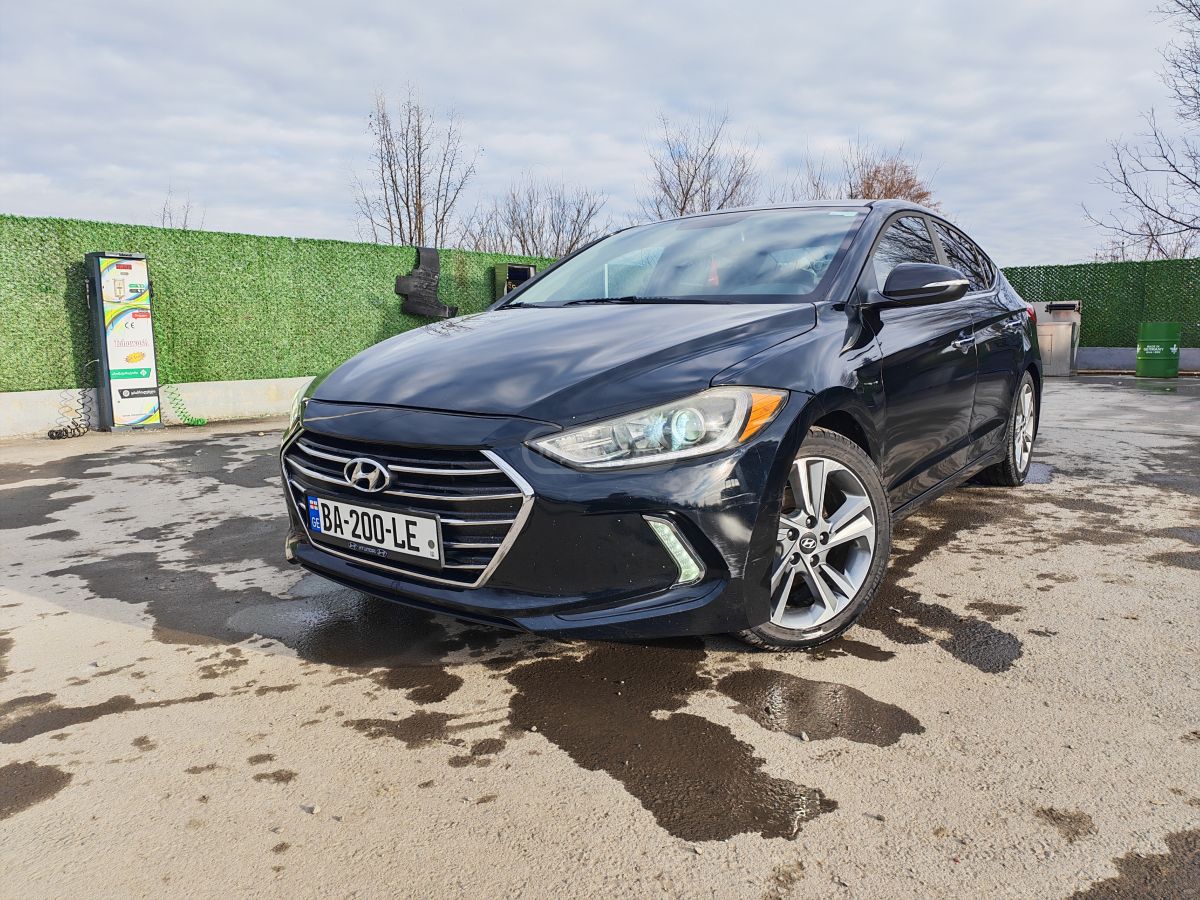Hyundai Elantra 2016 — photo 2