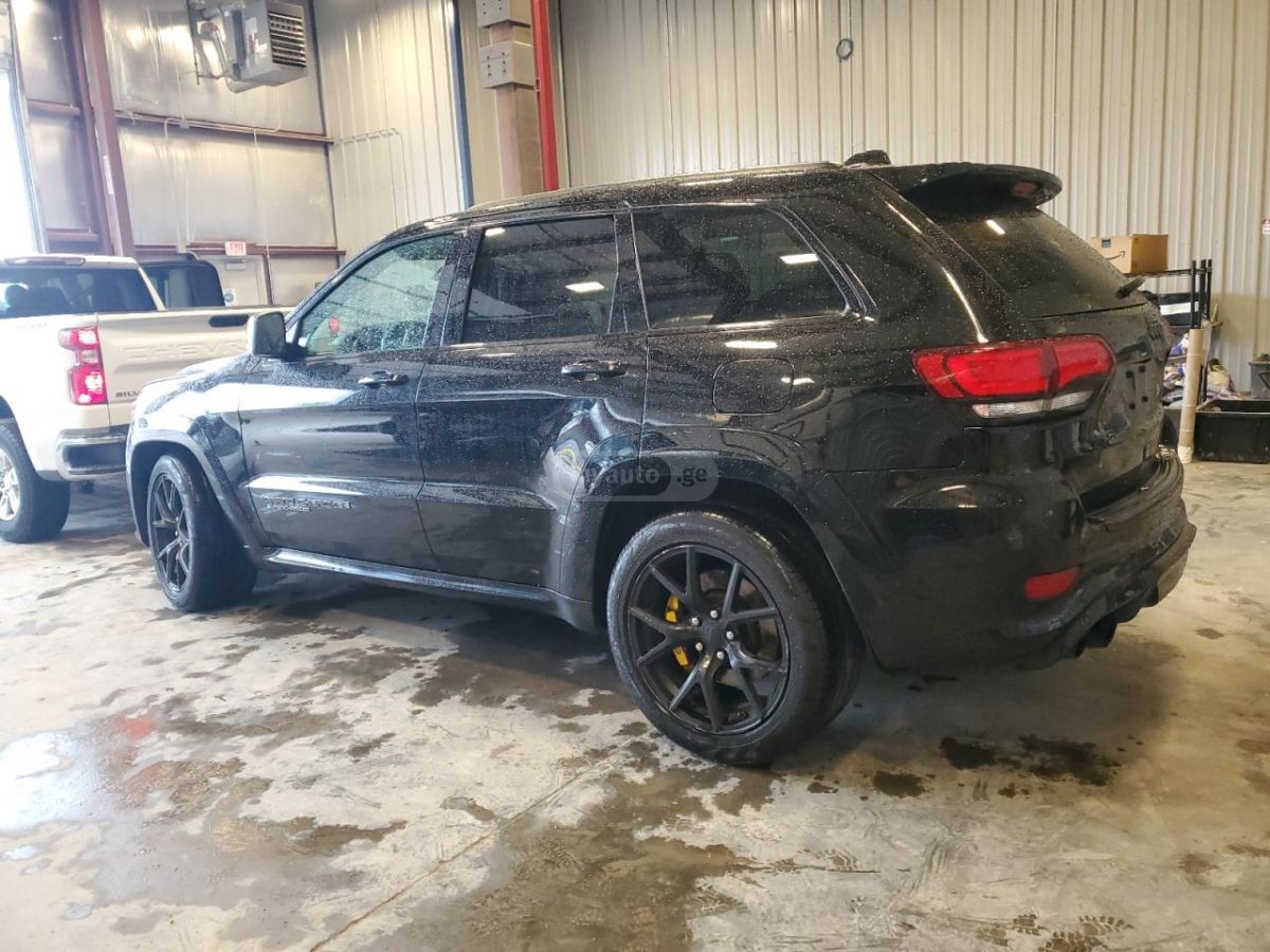 Jeep Grand Cherokee 2018 — photo 2