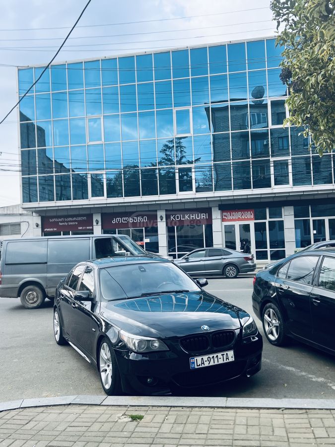 BMW 525 2007 — photo 2