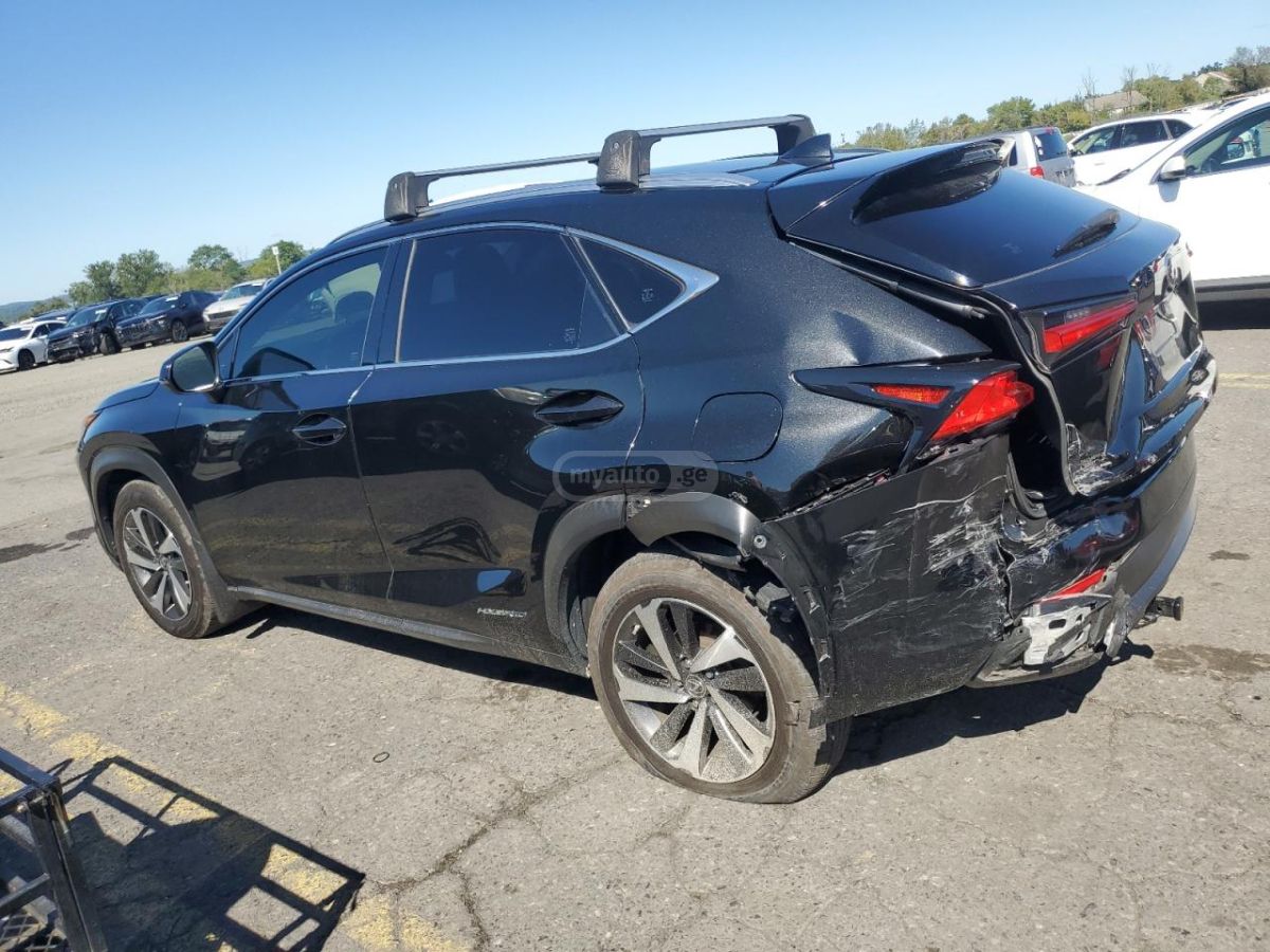 Lexus NX 200 2019 — photo 2