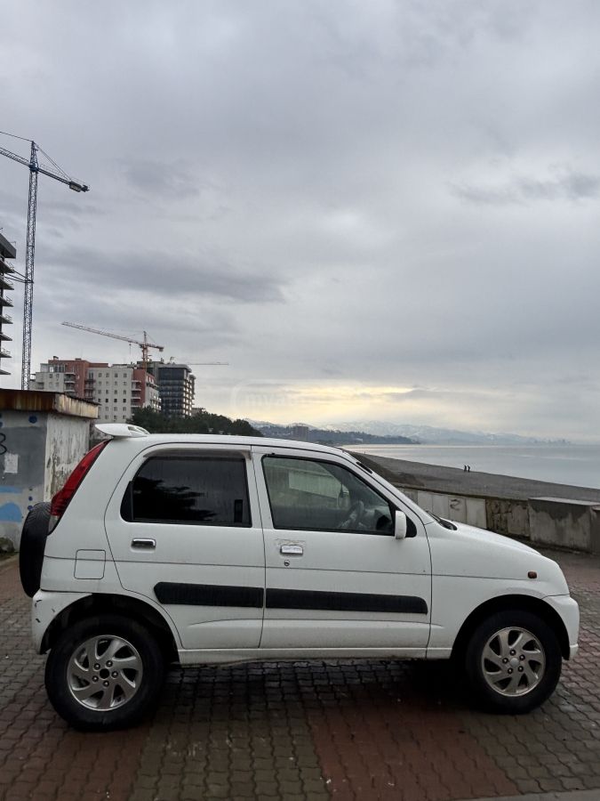 Daihatsu Terios 2001 — photo 2