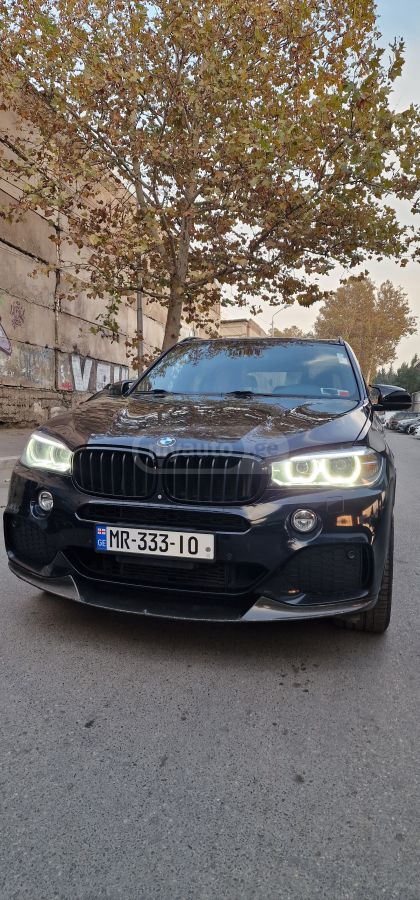 BMW X5 2015 — photo 2