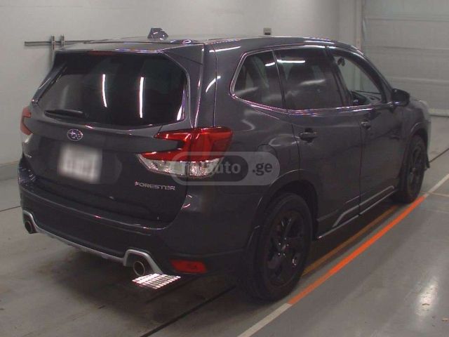 Subaru Forester 2021 — photo 2