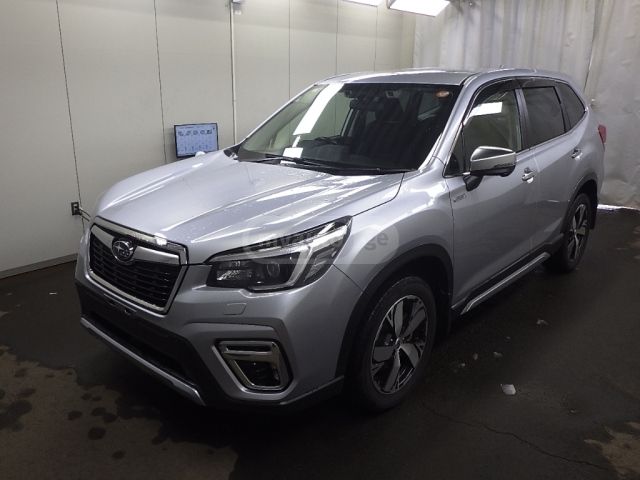 Subaru Forester 2021 — photo 2