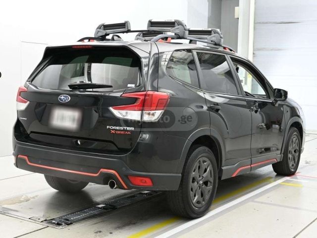 Subaru Forester 2019 — photo 2