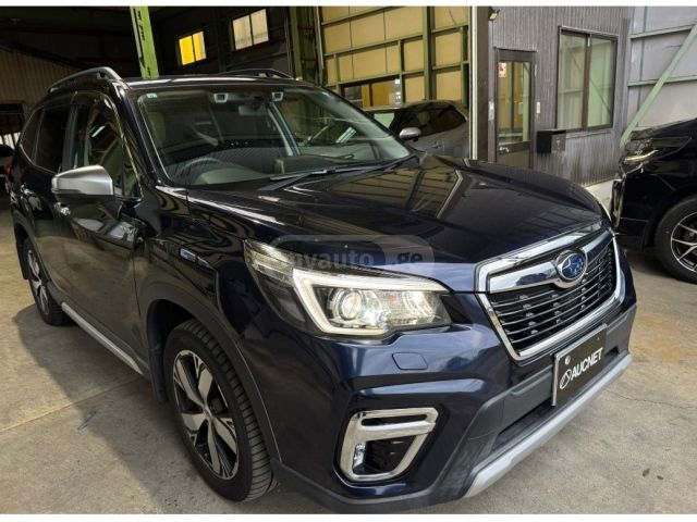 Subaru Forester 2019 — photo 2