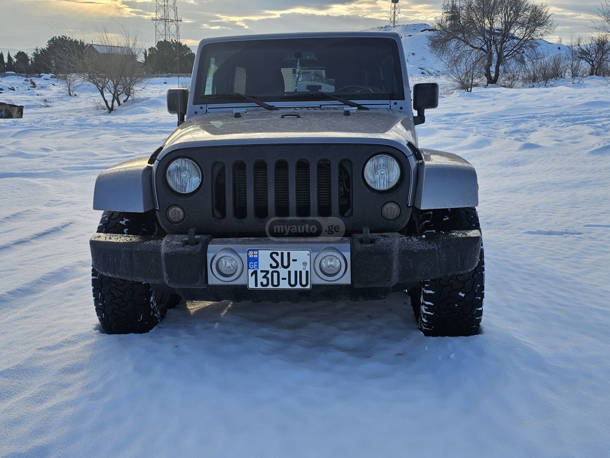 Jeep Wrangler 2016 — photo 2
