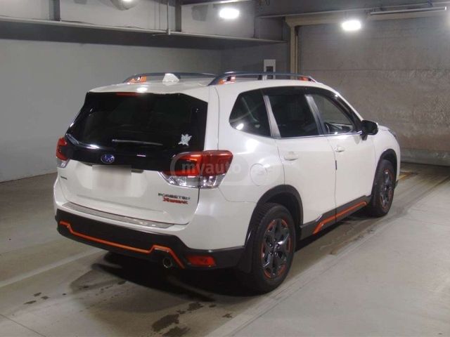 Subaru Forester 2019 — photo 2