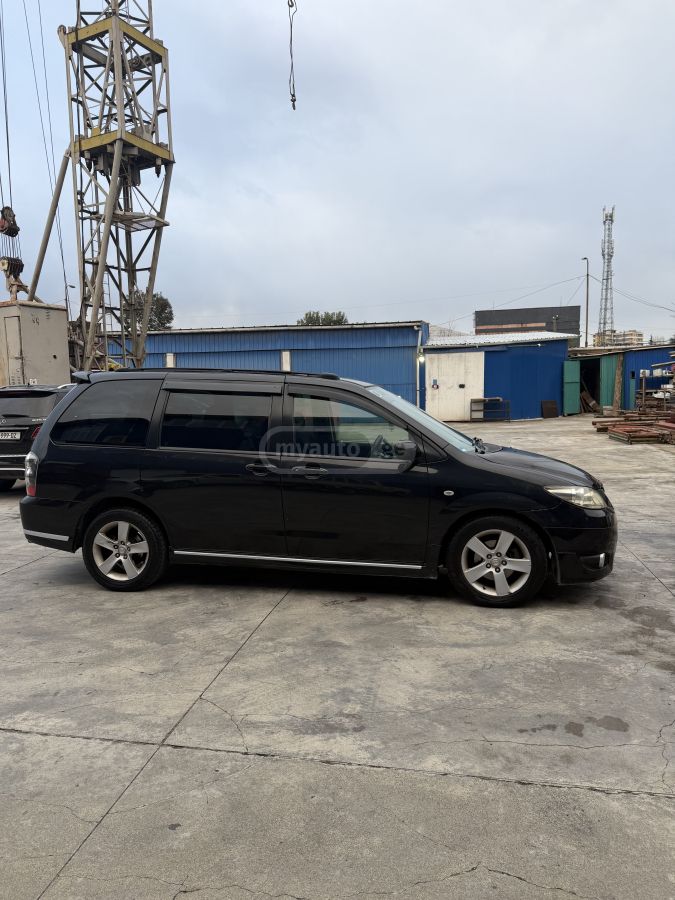 Mazda MPV 2004 — photo 2