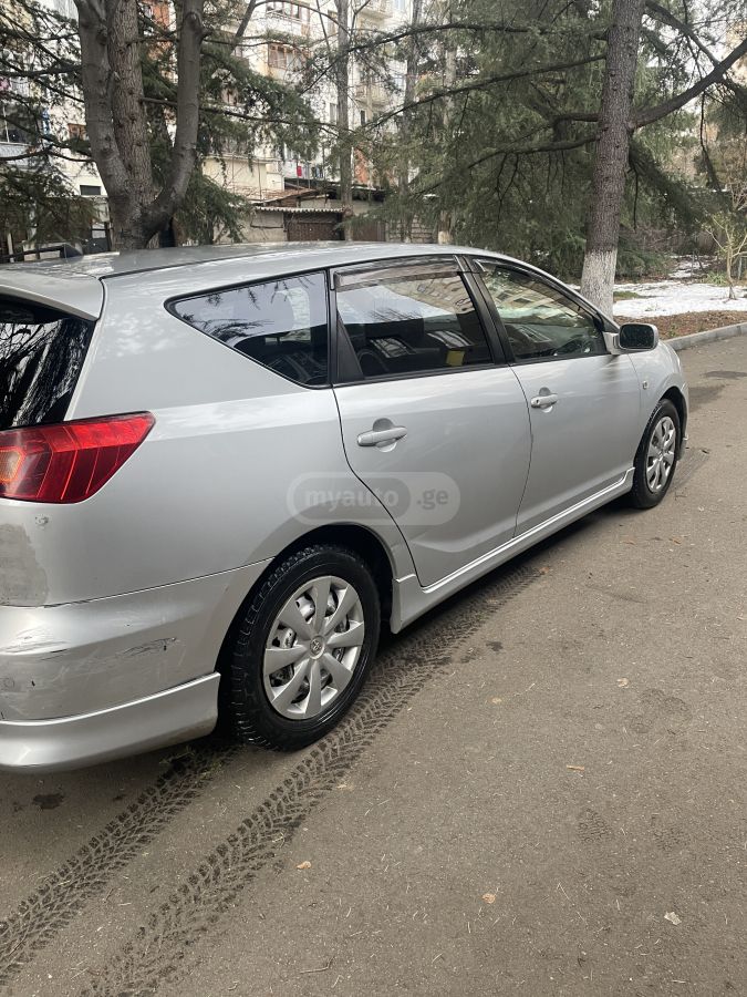 Toyota Caldina 2002 — photo 2