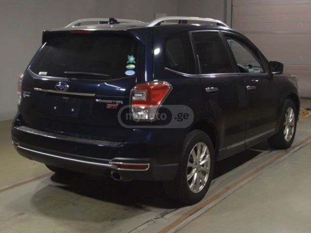 Subaru Forester 2017 — photo 2