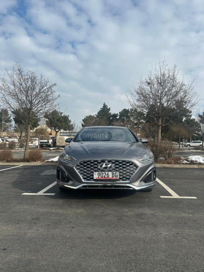 Hyundai Sonata 2018 — photo 2