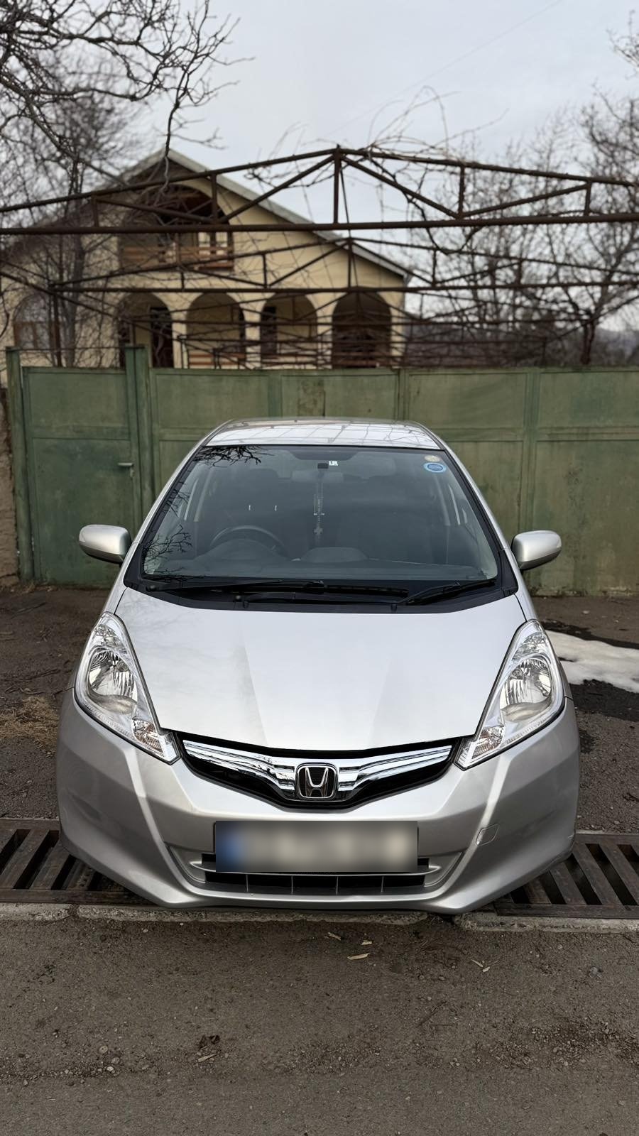 Honda Fit 2011 — photo 2