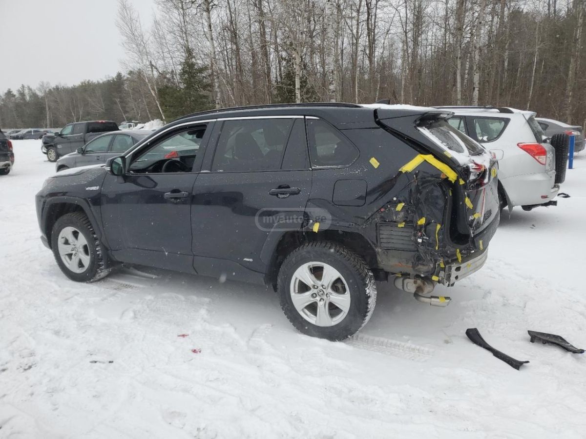 Toyota RAV4 2021 — photo 2