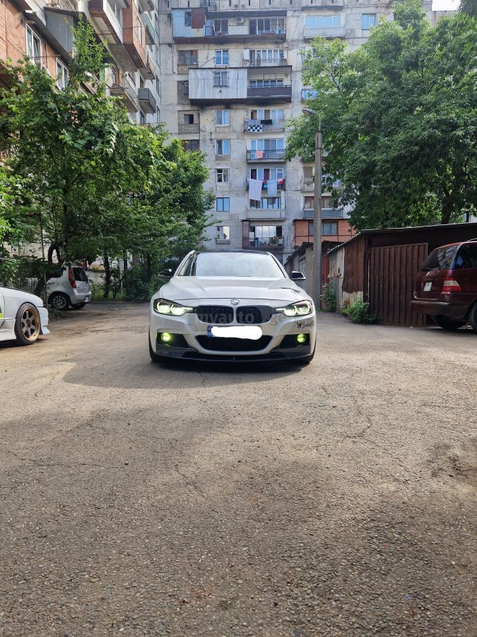 BMW 328 2012 — photo 2