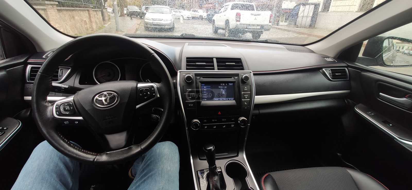 Toyota Camry 2017 — photo 2