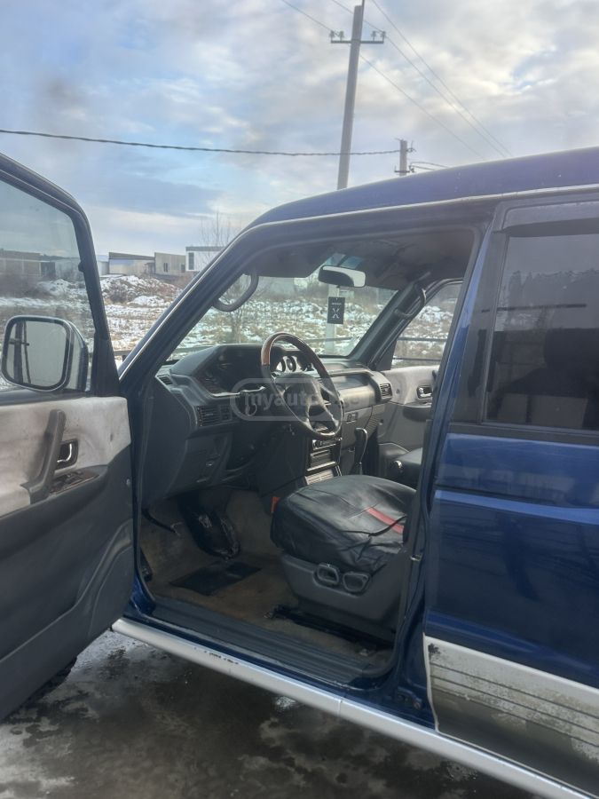Mitsubishi Pajero 1999 — photo 2
