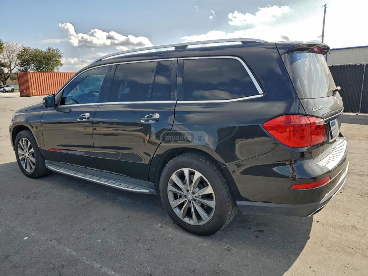 Mercedes-Benz GL 450 2014 — photo 2