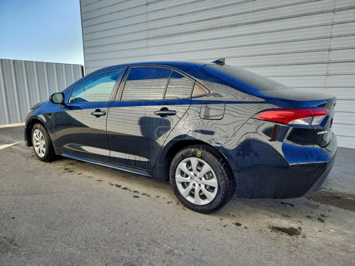Toyota Corolla 2023 — photo 2