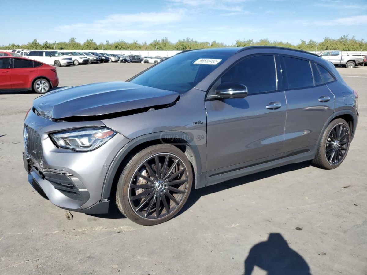 Mercedes-Benz GLA 350