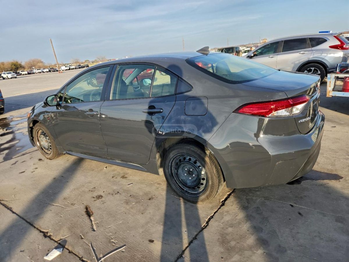 Toyota Corolla 2024 — photo 2