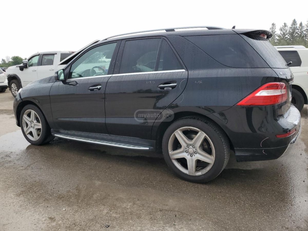 Mercedes-Benz ML 350 2015 — photo 2