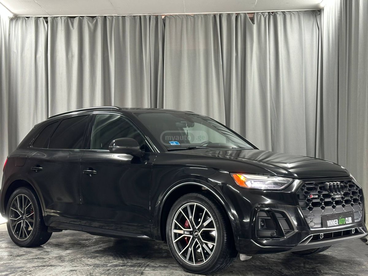 Audi SQ5 2020 — photo 2